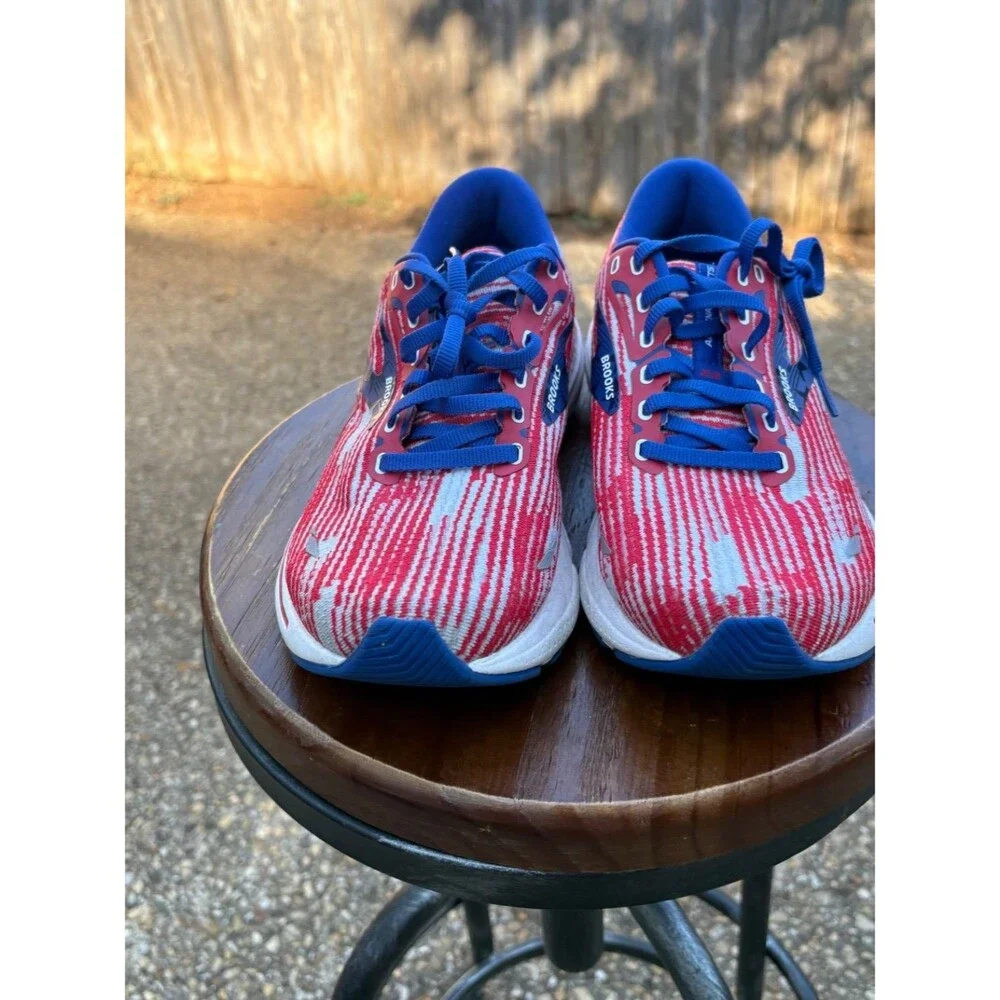 Brooks Adrenaline Gts Womens Size 9.5 Red White Athletic Lace-up Closure